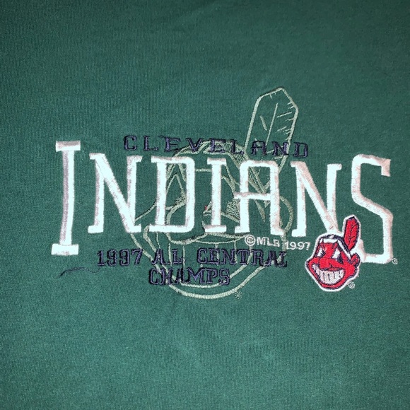Vintage Cleveland Indians 1997 AL Central Champs Green Shirt - Picture 2 of 3